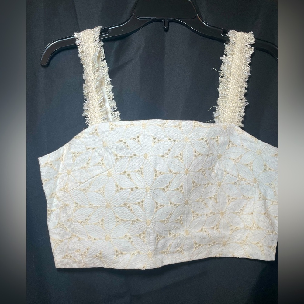House Of Harlow White Denim Crop Top Size Medium NEW Beige Eyelet Frayed Straps